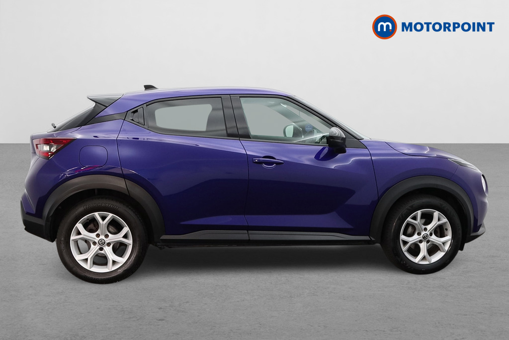 Nissan Juke N-Connecta Automatic Petrol SUV - Stock Number (1554526) - Drivers side