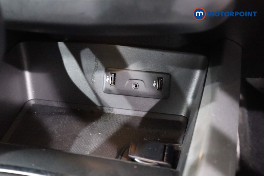 Renault Kadjar Techno Automatic Petrol SUV - Stock Number (1554664) - 15th supplementary image