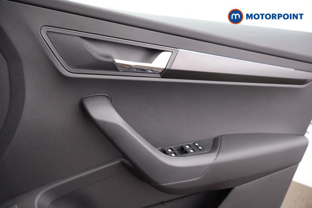 Skoda Karoq Sportline Automatic Petrol SUV - Stock Number (1554672) - 7th supplementary image