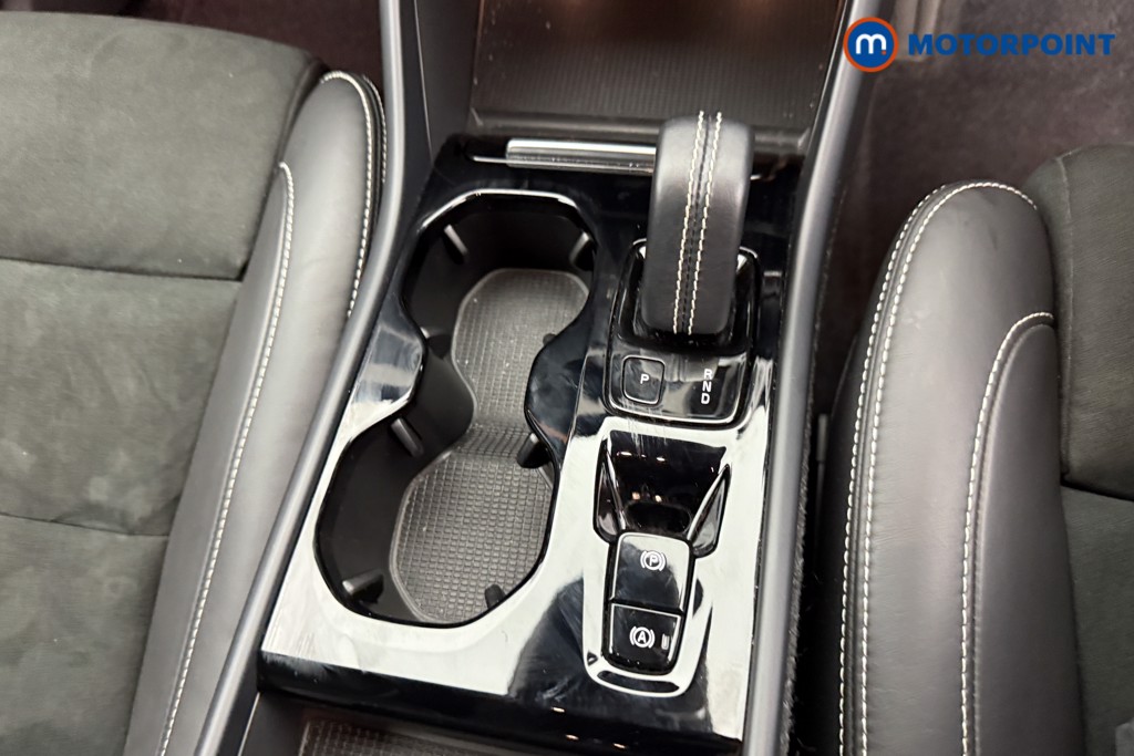 Volvo Xc40 R Design Automatic Petrol Plug-In Hybrid SUV - Stock Number (1554685) - 11th supplementary image