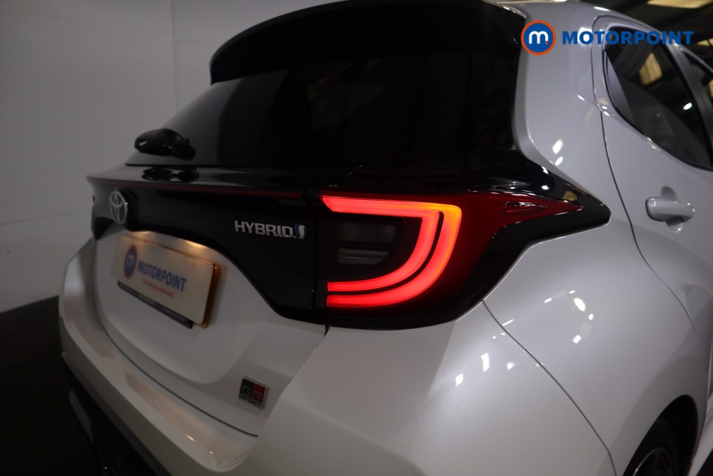 Toyota Yaris Gr Sport Automatic Petrol-Electric Hybrid Hatchback - Stock Number (1554918) - 22nd supplementary image