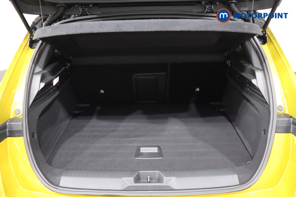 Vauxhall Astra Ultimate Automatic Petrol Hatchback - Stock Number (1554929) - 32nd supplementary image