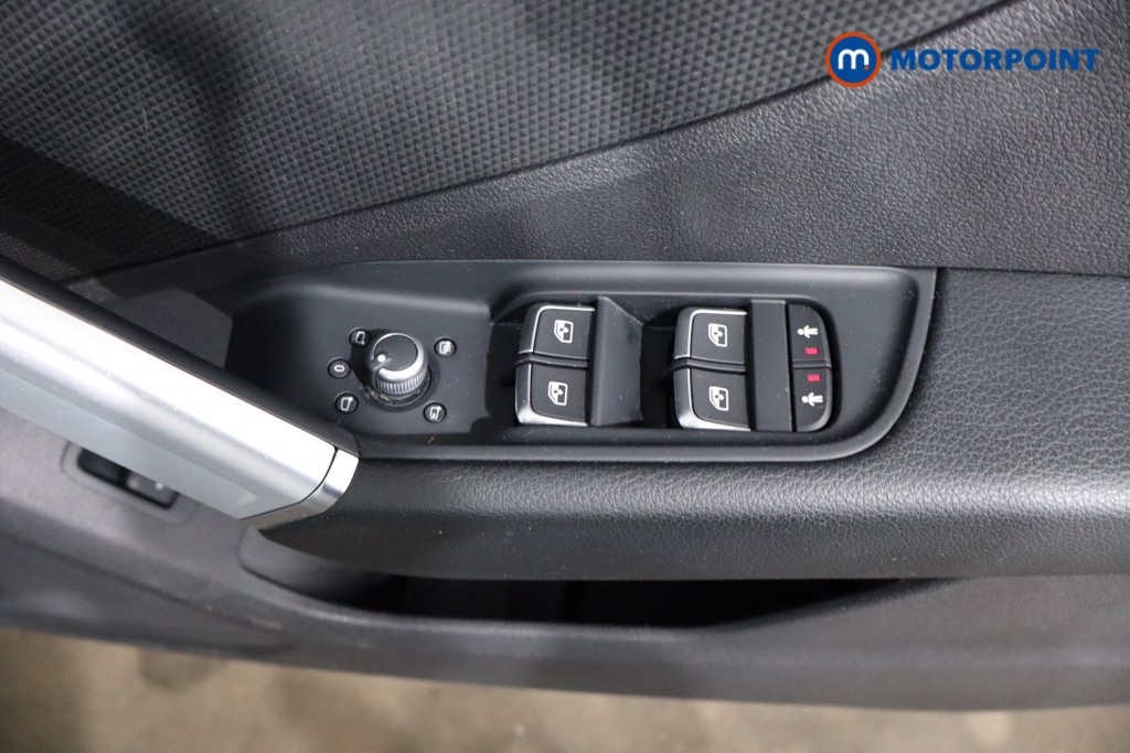 Audi Q2 S Line Manual Petrol SUV - Stock Number (1554966) - 19th supplementary image