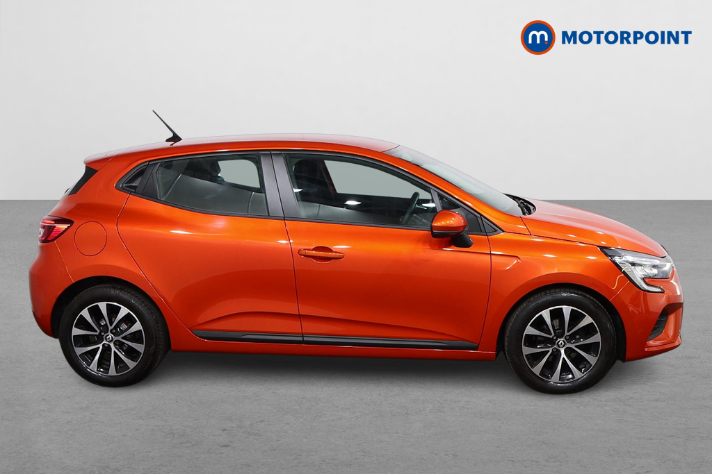 Renault Clio Iconic Edition Manual Petrol Hatchback - Stock Number (1555373) - Drivers side