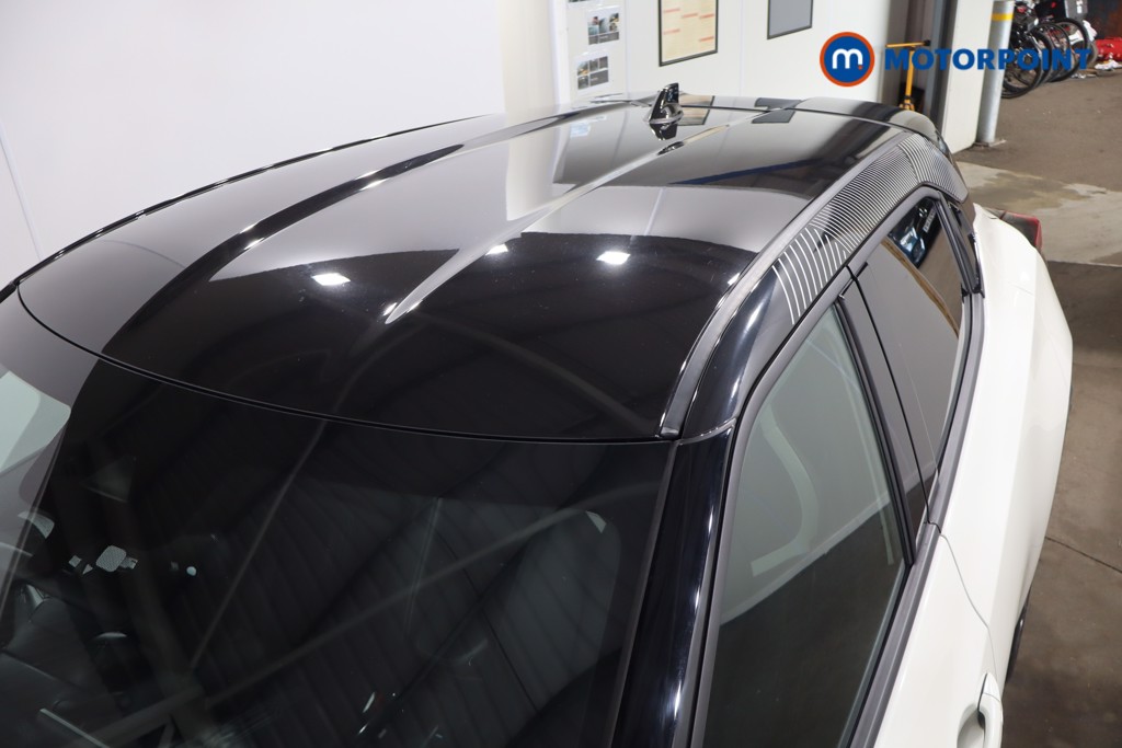 Nissan Juke Premiere Edition Automatic Petrol-Electric Hybrid SUV - Stock Number (1555493) - 25th supplementary image