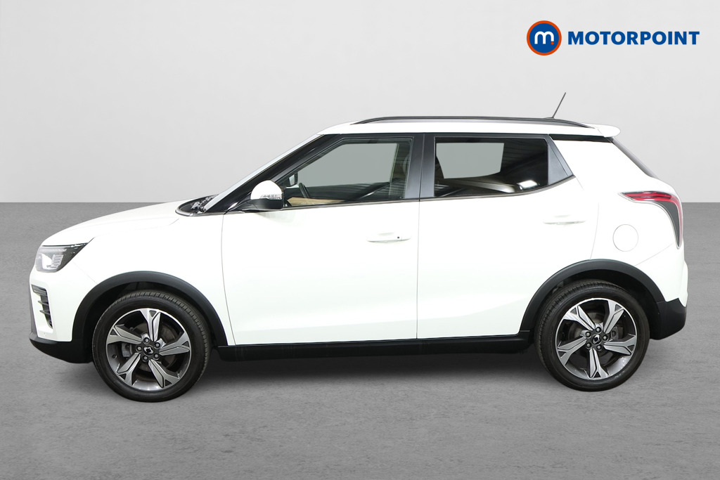 KGM Tivoli K40 Manual Petrol SUV - Stock Number (1555551) - Passenger side
