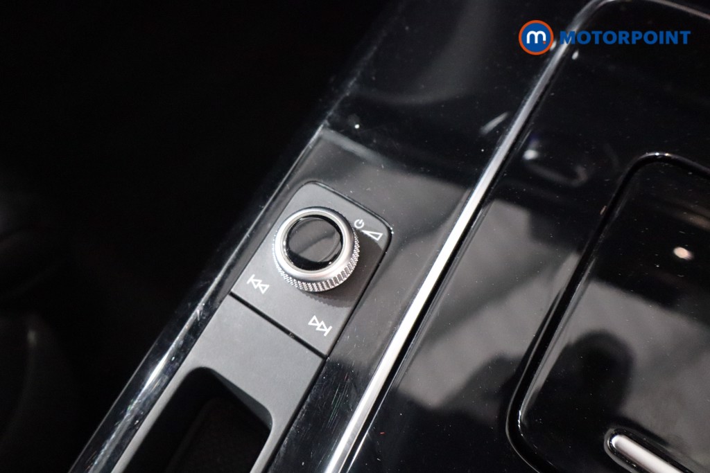 Audi Q5 Edition 1 Automatic Diesel SUV - Stock Number (1555650) - 20th supplementary image