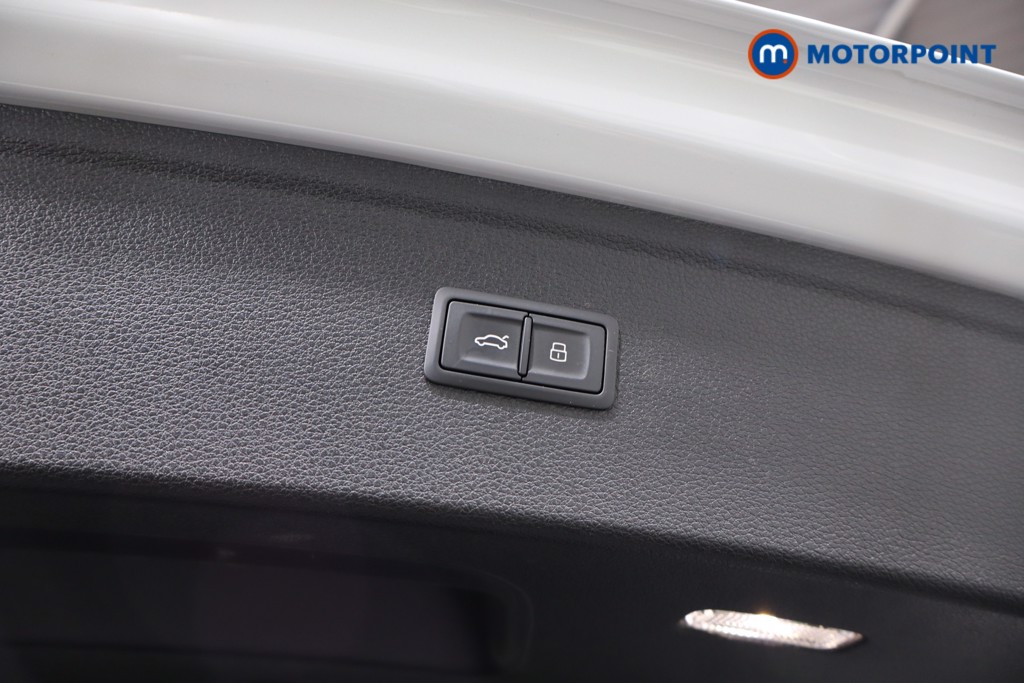 Audi Q5 Edition 1 Automatic Diesel SUV - Stock Number (1555650) - 38th supplementary image