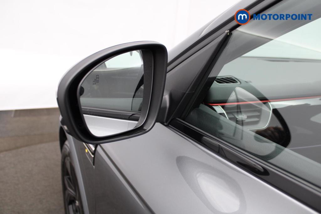 Renault Arkana R.S. Line Automatic Petrol-Electric Hybrid SUV - Stock Number (1555705) - 33rd supplementary image