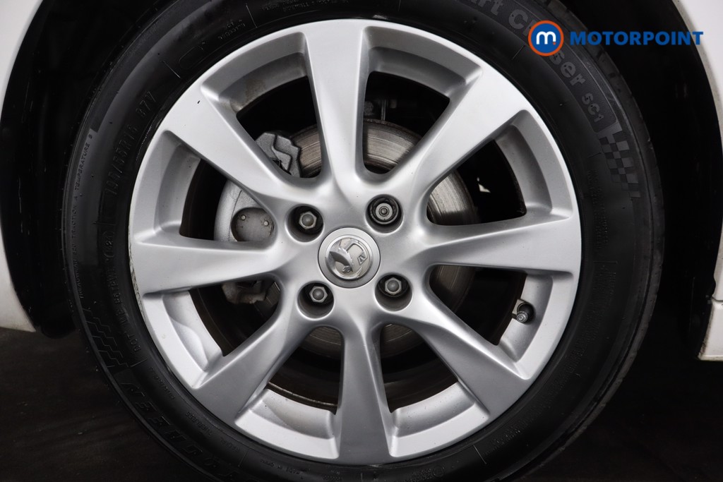 Vauxhall Corsa Se Edition Manual Petrol Hatchback - Stock Number (1495131) - 17th supplementary image
