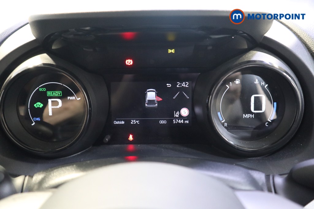 Toyota Yaris Excel Automatic Petrol-Electric Hybrid Hatchback - Stock Number (1532436) - 5th supplementary image