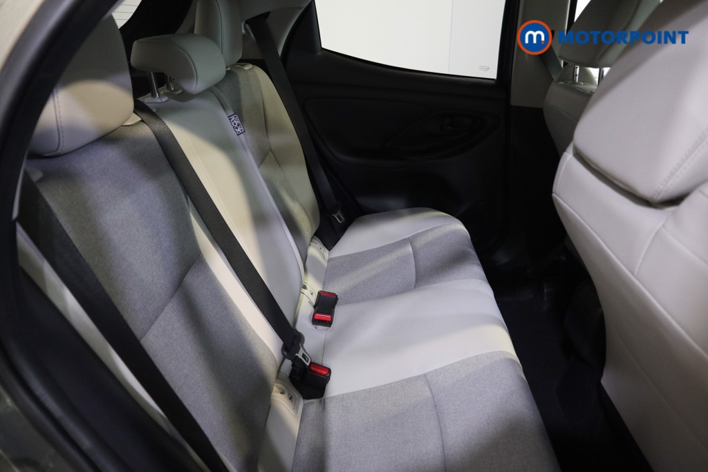 Toyota Yaris Excel Automatic Petrol-Electric Hybrid Hatchback - Stock Number (1532436) - 11th supplementary image