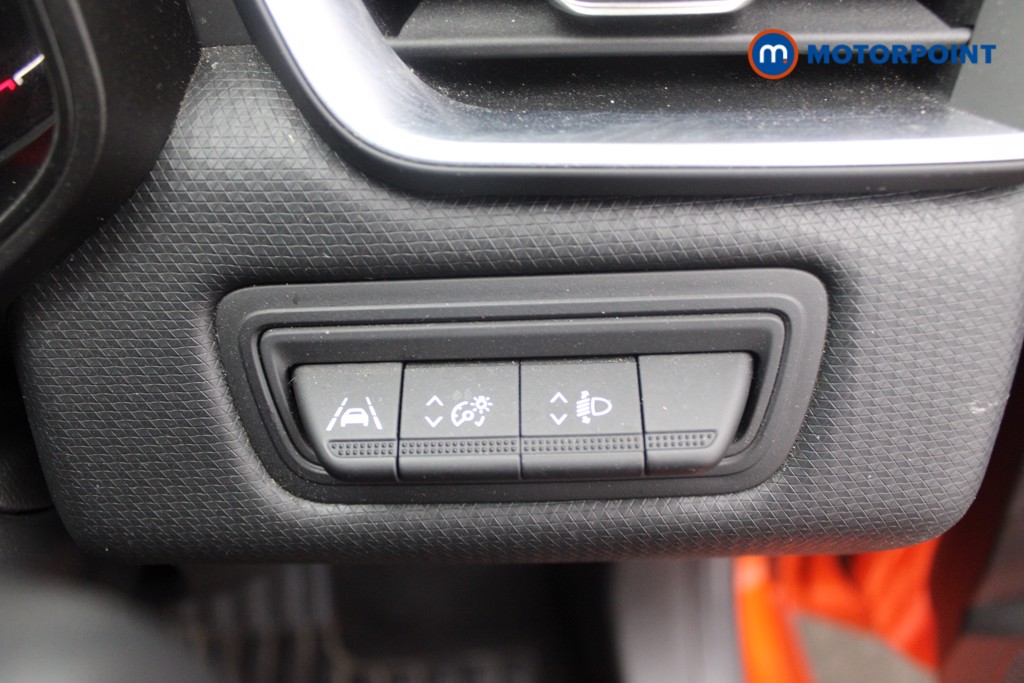 Renault Clio Evolution Manual Petrol Hatchback - Stock Number (1535535) - 15th supplementary image