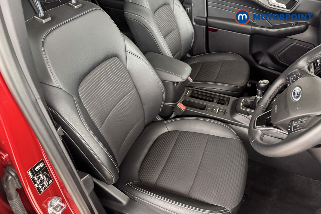 Ford Kuga Titanium Edition Manual Petrol SUV - Stock Number (1538565) - 5th supplementary image