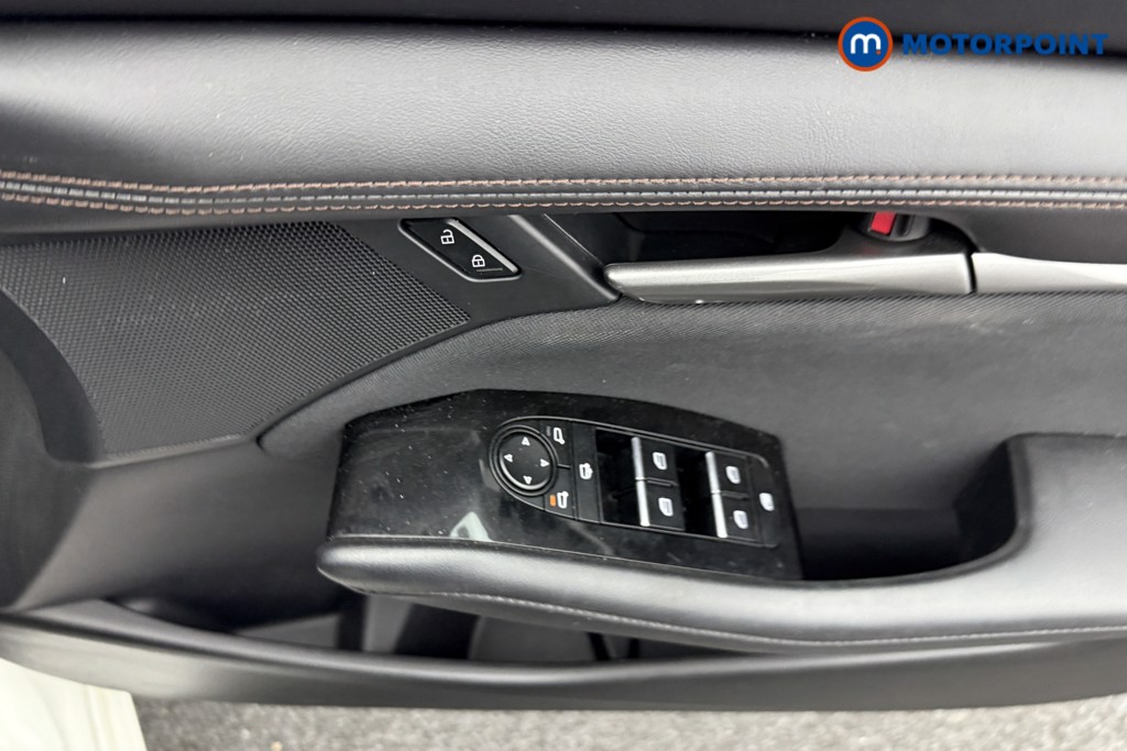 Mazda 3 Se-L Manual Petrol-Electric Hybrid Hatchback - Stock Number (1541244) - 15th supplementary image