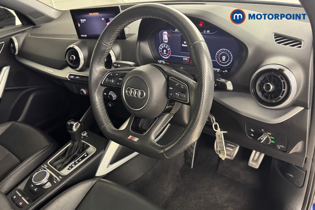 Audi Q2 Black Edition Automatic Petrol SUV - Stock Number (1541637) - 7th supplementary image