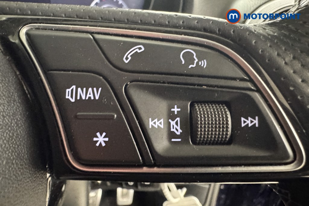 Audi Q2 Black Edition Automatic Petrol SUV - Stock Number (1541637) - 13th supplementary image