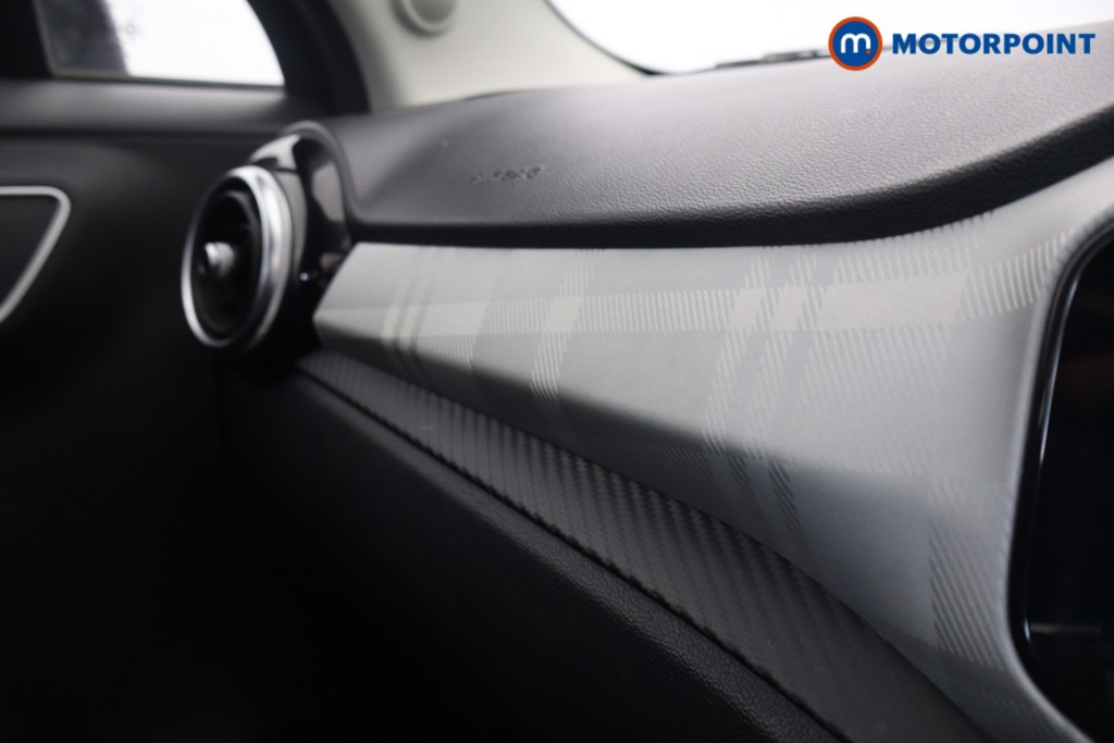 Mg Motor Uk MG3 Excite Manual Petrol Hatchback - Stock Number (1541858) - 9th supplementary image