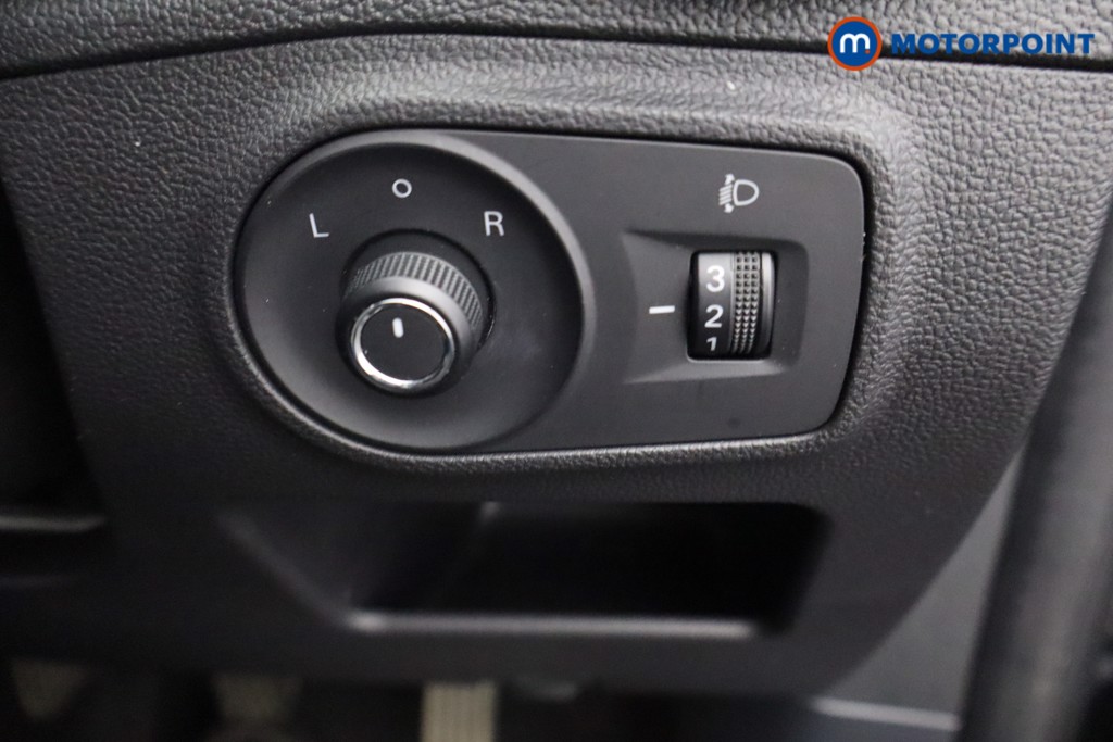 Mg Motor Uk MG3 Excite Manual Petrol Hatchback - Stock Number (1541858) - 11th supplementary image