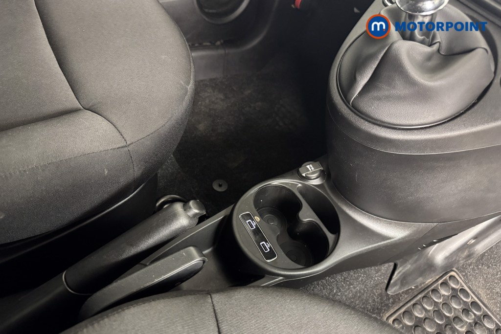 Fiat 500 1.0 Mild Hybrid 3Dr Manual Petrol-Electric Hybrid Hatchback - Stock Number (1541862) - 10th supplementary image