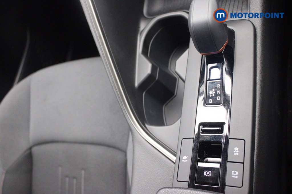 Toyota C-Hr Design Automatic Petrol-Electric Hybrid SUV - Stock Number (1542526) - 9th supplementary image