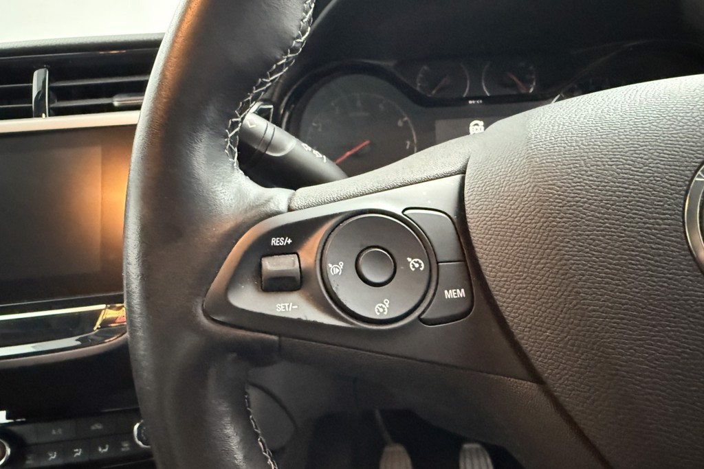 Vauxhall Corsa SE Manual Petrol Hatchback - Stock Number (1543482) - 3rd supplementary image