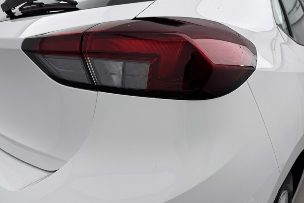 Vauxhall Corsa SE Manual Petrol Hatchback - Stock Number (1543482) - 16th supplementary image