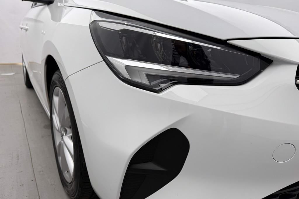 Vauxhall Corsa SE Manual Petrol Hatchback - Stock Number (1543482) - 17th supplementary image