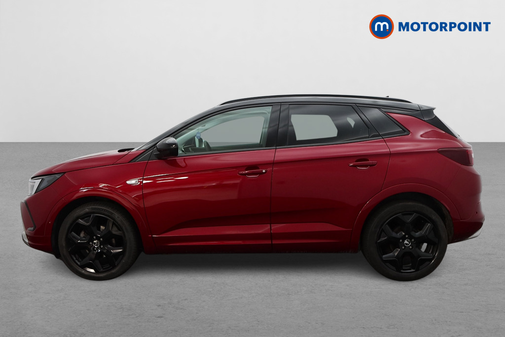 Vauxhall Grandland Ultimate Manual Petrol SUV - Stock Number (1543487) - Passenger side
