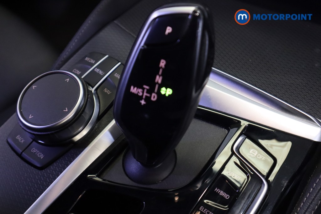 BMW 5 Series M Sport Automatic Petrol Plug-In Hybrid Saloon - Stock Number (1543681) - 4th supplementary image