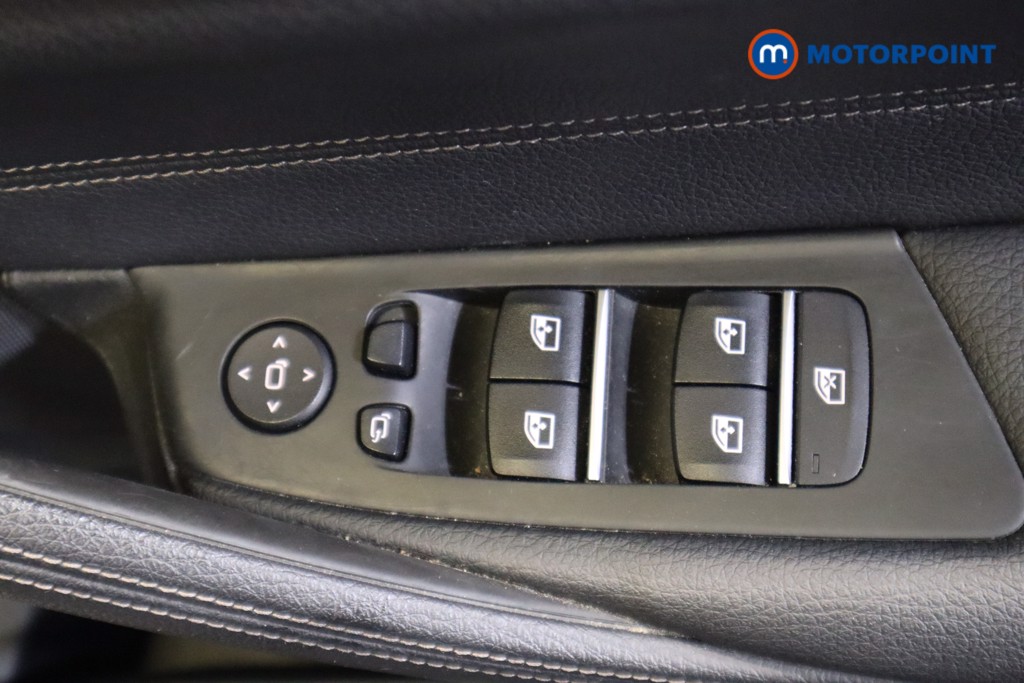 BMW 5 Series M Sport Automatic Petrol Plug-In Hybrid Saloon - Stock Number (1543681) - 13th supplementary image