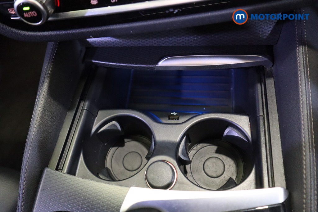 BMW 5 Series M Sport Automatic Petrol Plug-In Hybrid Saloon - Stock Number (1543681) - 21st supplementary image