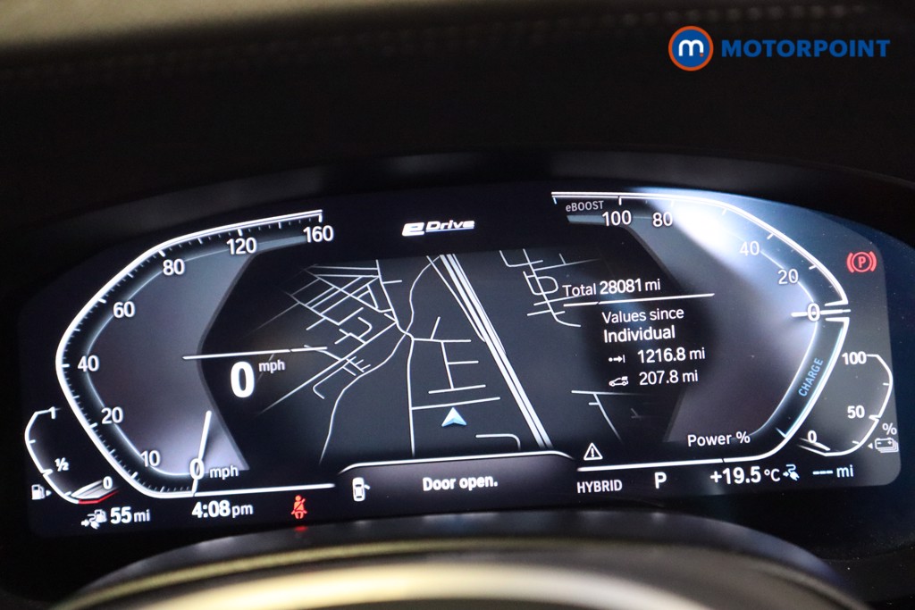 BMW 5 Series M Sport Automatic Petrol Plug-In Hybrid Estate - Stock Number (1543848) - 3rd supplementary image