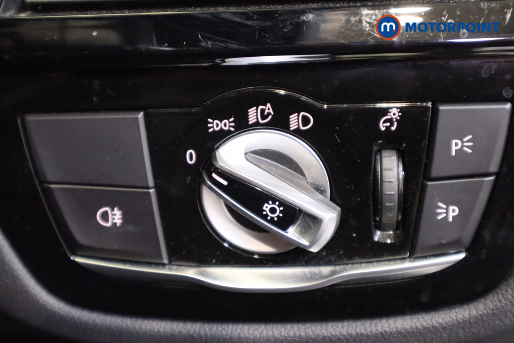 BMW 5 Series M Sport Automatic Petrol Plug-In Hybrid Estate - Stock Number (1543848) - 14th supplementary image