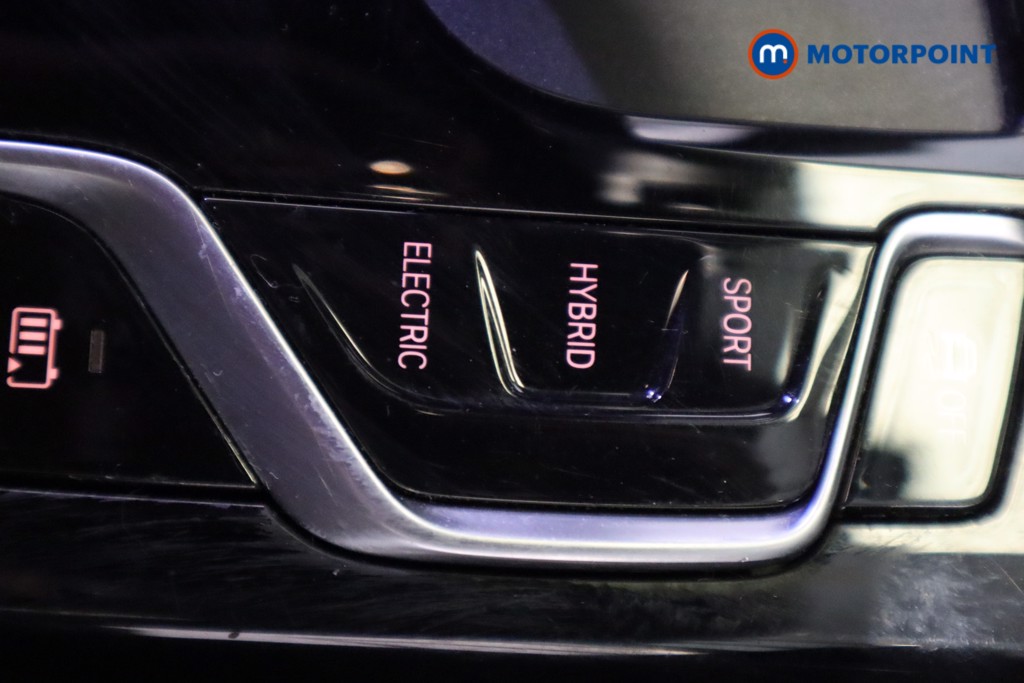 BMW 5 Series M Sport Automatic Petrol Plug-In Hybrid Estate - Stock Number (1543848) - 24th supplementary image