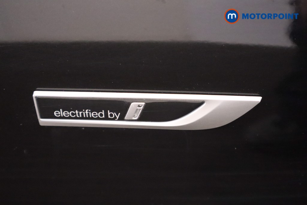 BMW 5 Series M Sport Automatic Petrol Plug-In Hybrid Estate - Stock Number (1543848) - 33rd supplementary image