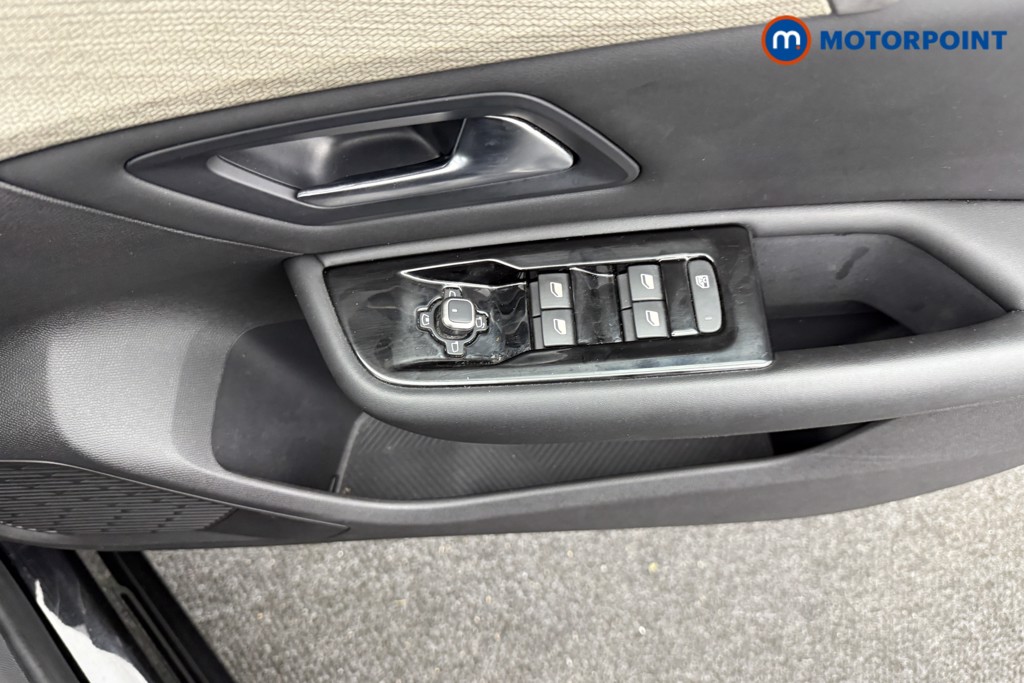 Citroen C5 X Shine Automatic Petrol Hatchback - Stock Number (1545295) - 16th supplementary image