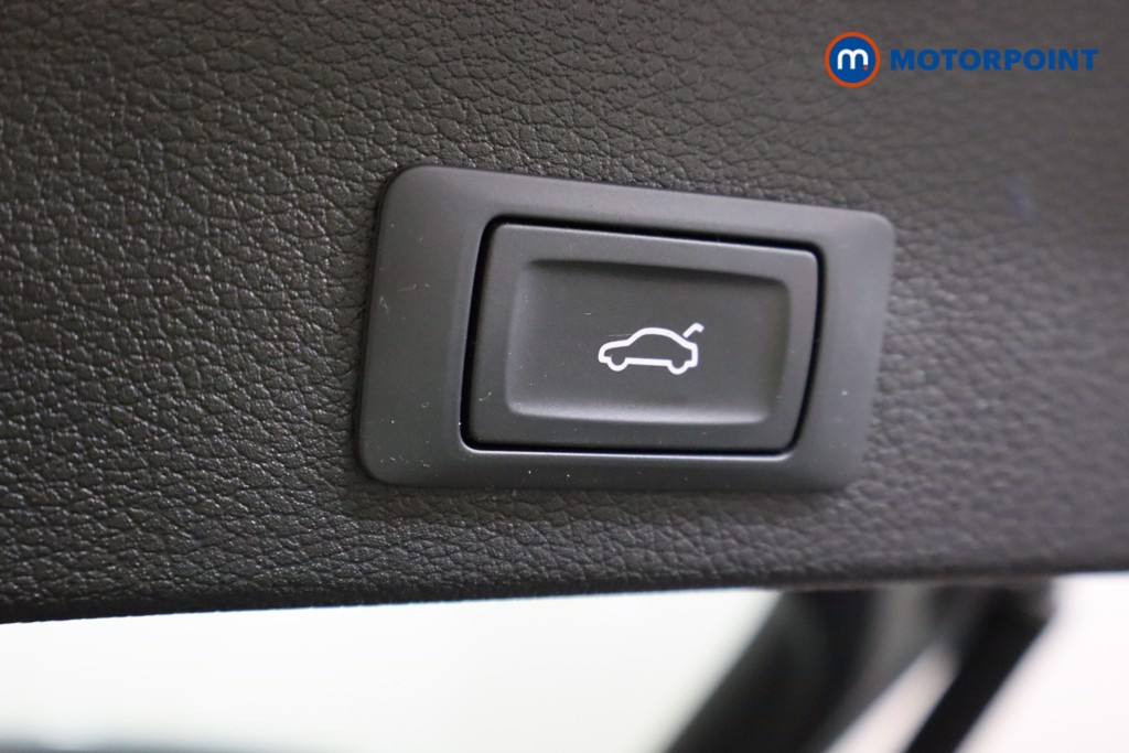 Audi Q2 S Line Automatic Petrol SUV - Stock Number (1545776) - 18th supplementary image
