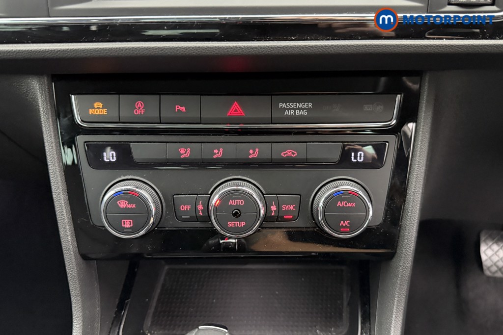 Seat Leon FR Automatic Petrol Hatchback - Stock Number (1546628) - 10th supplementary image