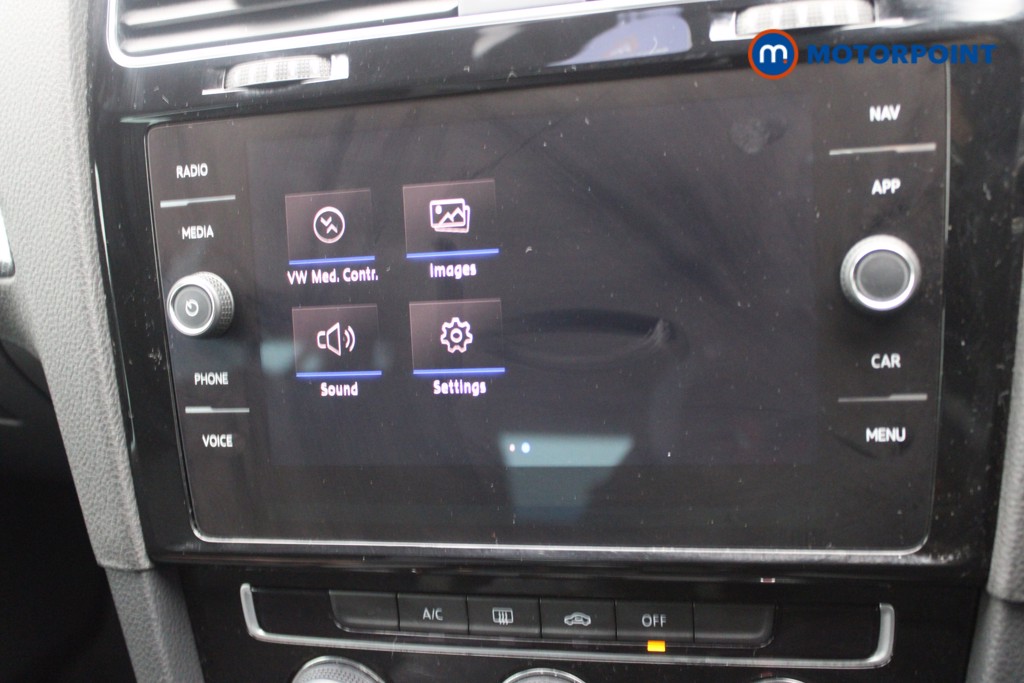 Volkswagen Golf R-Line Manual Petrol Hatchback - Stock Number (1546676) - 6th supplementary image