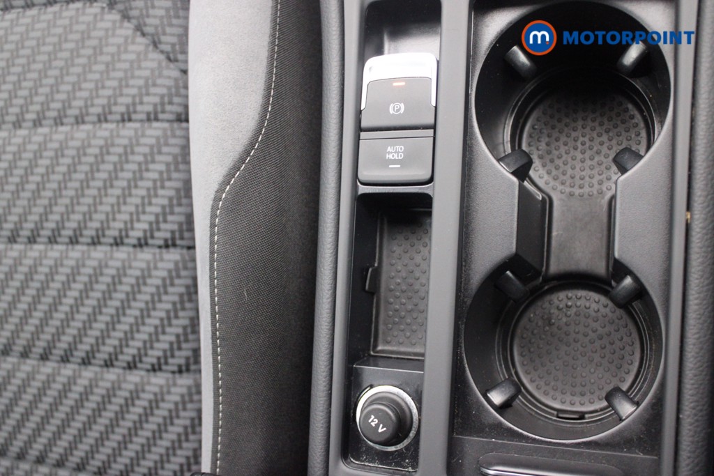 Volkswagen Golf R-Line Manual Petrol Hatchback - Stock Number (1546676) - 12th supplementary image