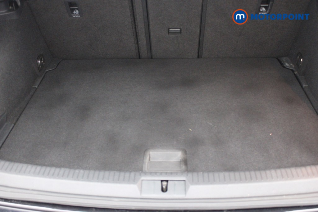 Volkswagen Golf R-Line Manual Petrol Hatchback - Stock Number (1546676) - 30th supplementary image