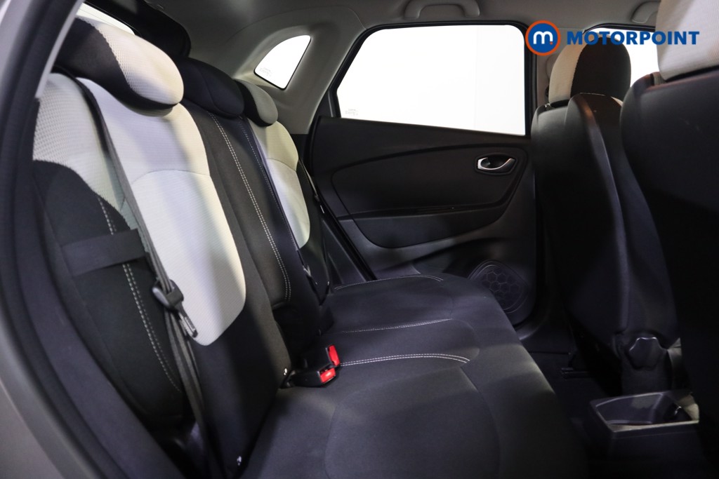 Renault Captur Iconic Manual Petrol SUV - Stock Number (1546712) - 12th supplementary image