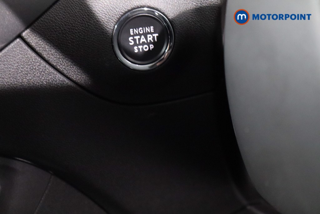 Vauxhall Crossland Ultimate Manual Petrol SUV - Stock Number (1547747) - 13th supplementary image