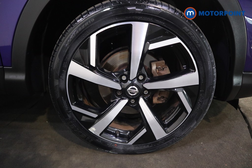 Nissan Qashqai Tekna Manual Diesel SUV - Stock Number (1548060) - 15th supplementary image