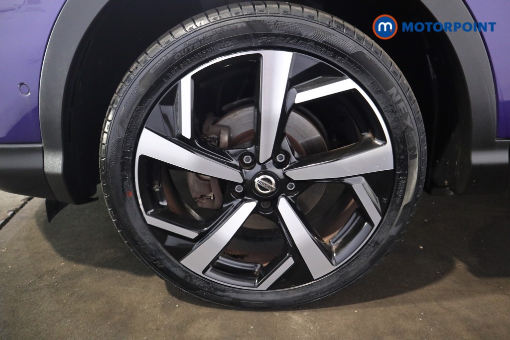 Nissan Qashqai Tekna Manual Diesel SUV - Stock Number (1548060) - 16th supplementary image