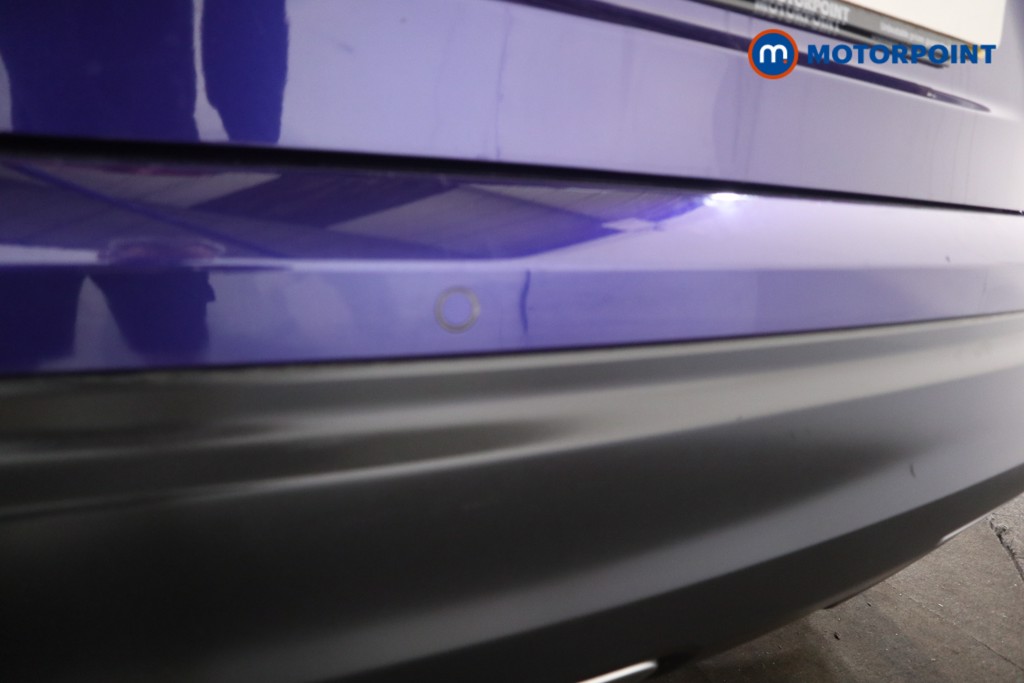 Nissan Qashqai Tekna Manual Diesel SUV - Stock Number (1548060) - 18th supplementary image
