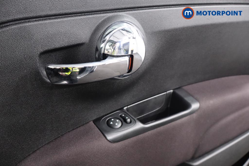 Fiat 500 Lounge Manual Petrol Convertible - Stock Number (1548265) - 9th supplementary image