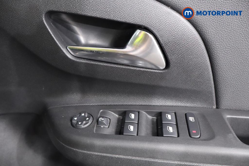 Vauxhall Corsa Elite Edition Manual Petrol Hatchback - Stock Number (1548274) - 11th supplementary image