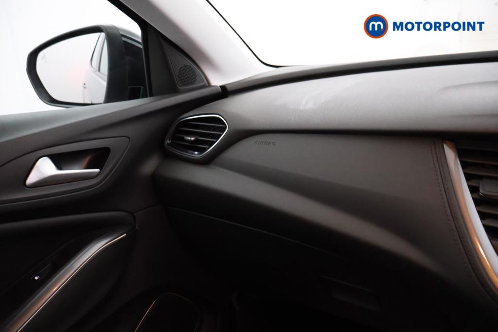Vauxhall Grandland X Sport Nav Manual Petrol SUV - Stock Number (1548320) - 8th supplementary image